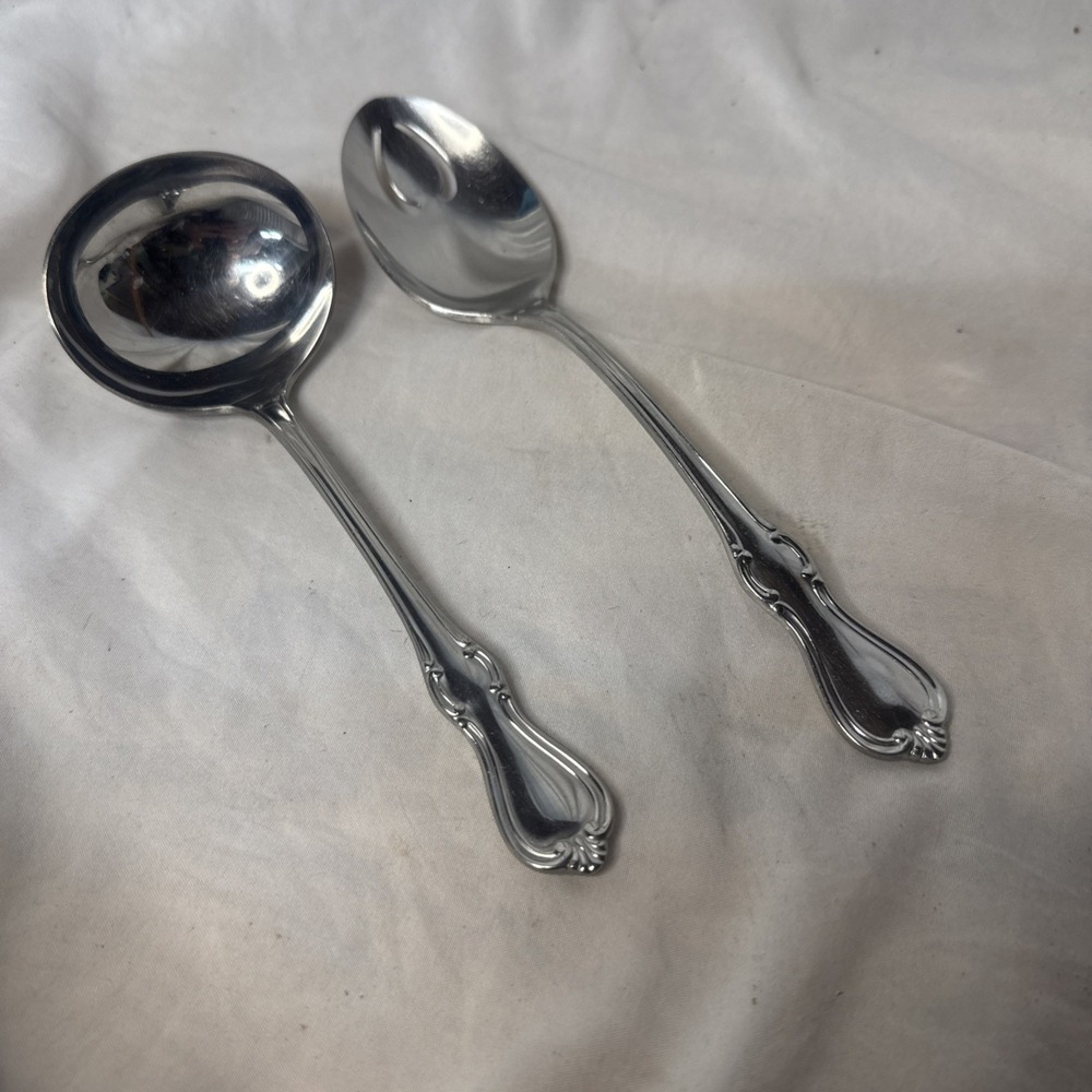 VTG Reed & Barton Camelot Shiny Stainless Flatware Serving Ladle Slot Spoon Lot